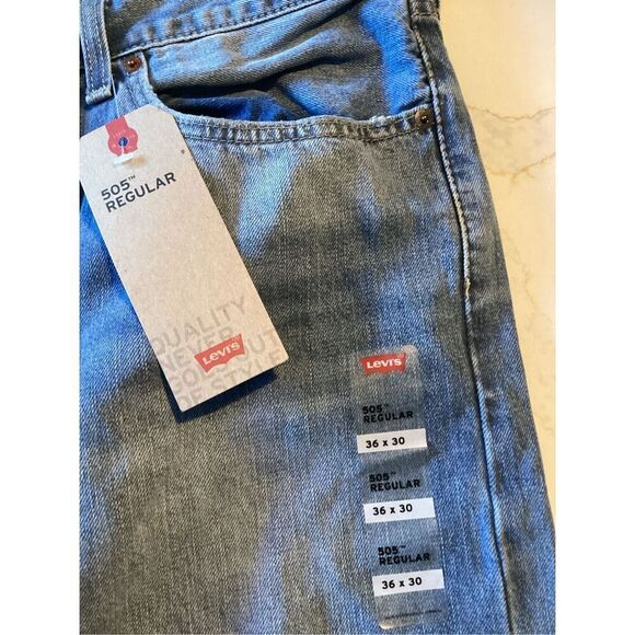 NEW Levi Strauss Mens 505 Medium Wash Denim Jeans Sz 36x30 - Picture 3 of 6